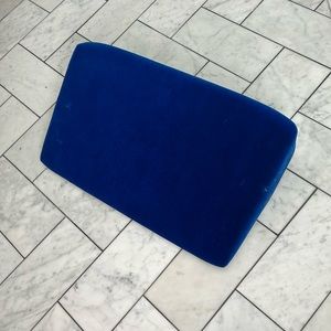 Liberator bedroom wedge pillow